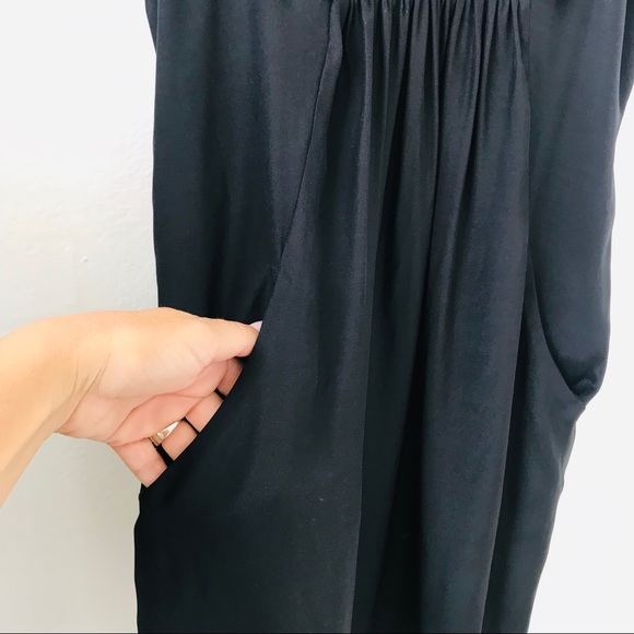 Alice and Trixie Black Silk Dress with Pockets 🖤 - Picture 7 of 7